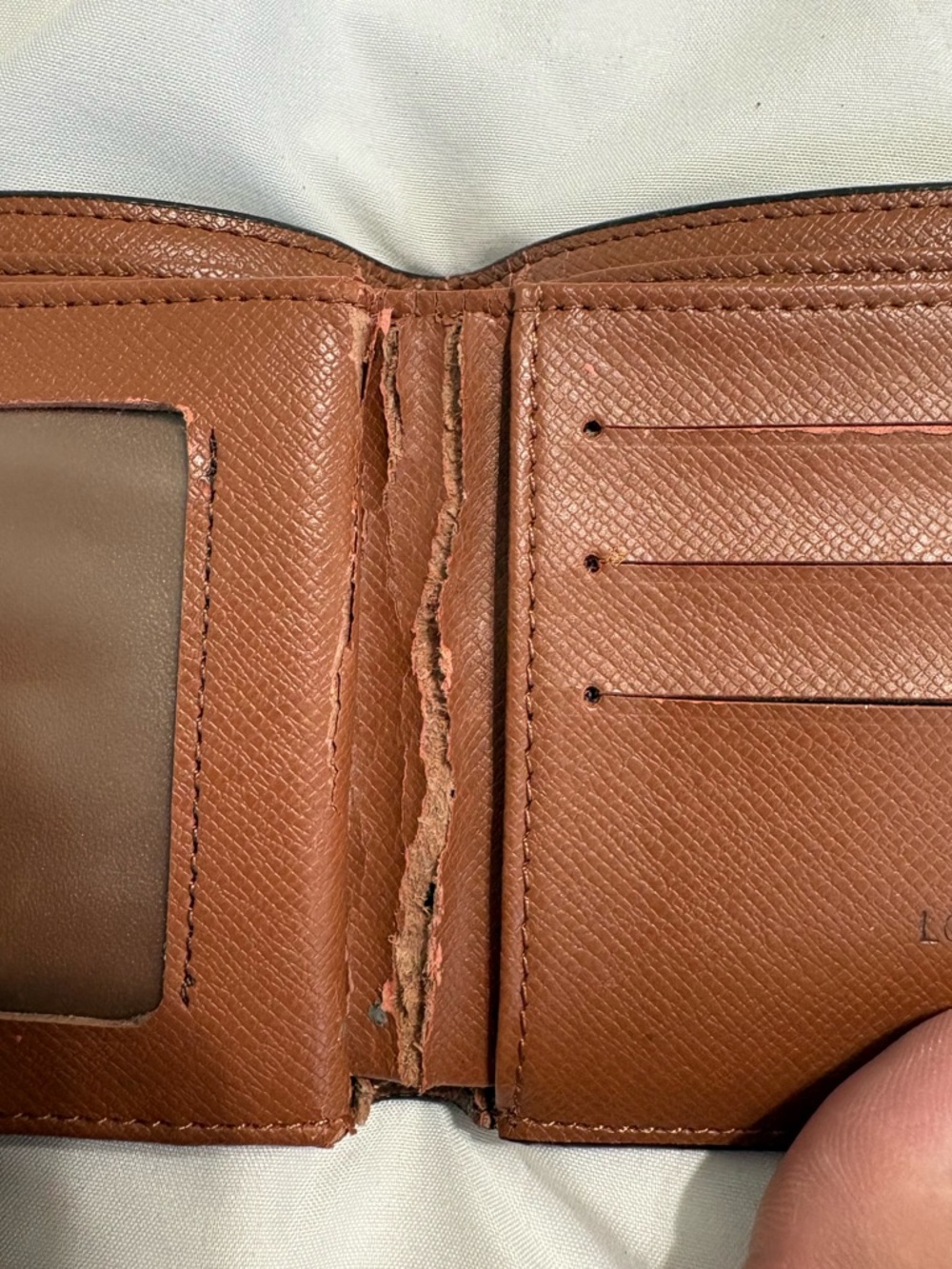 Louis Vuitton Wallet - Picture 7 of 8
